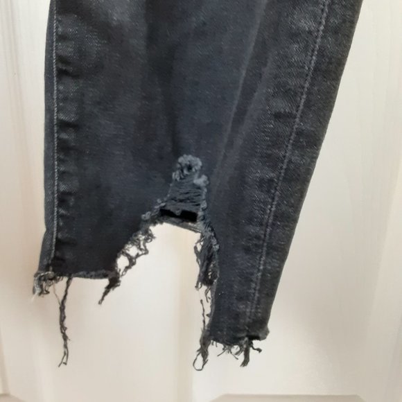 H&M Destroyed Black Jeans &Denim Size 36 - Picture 3 of 9
